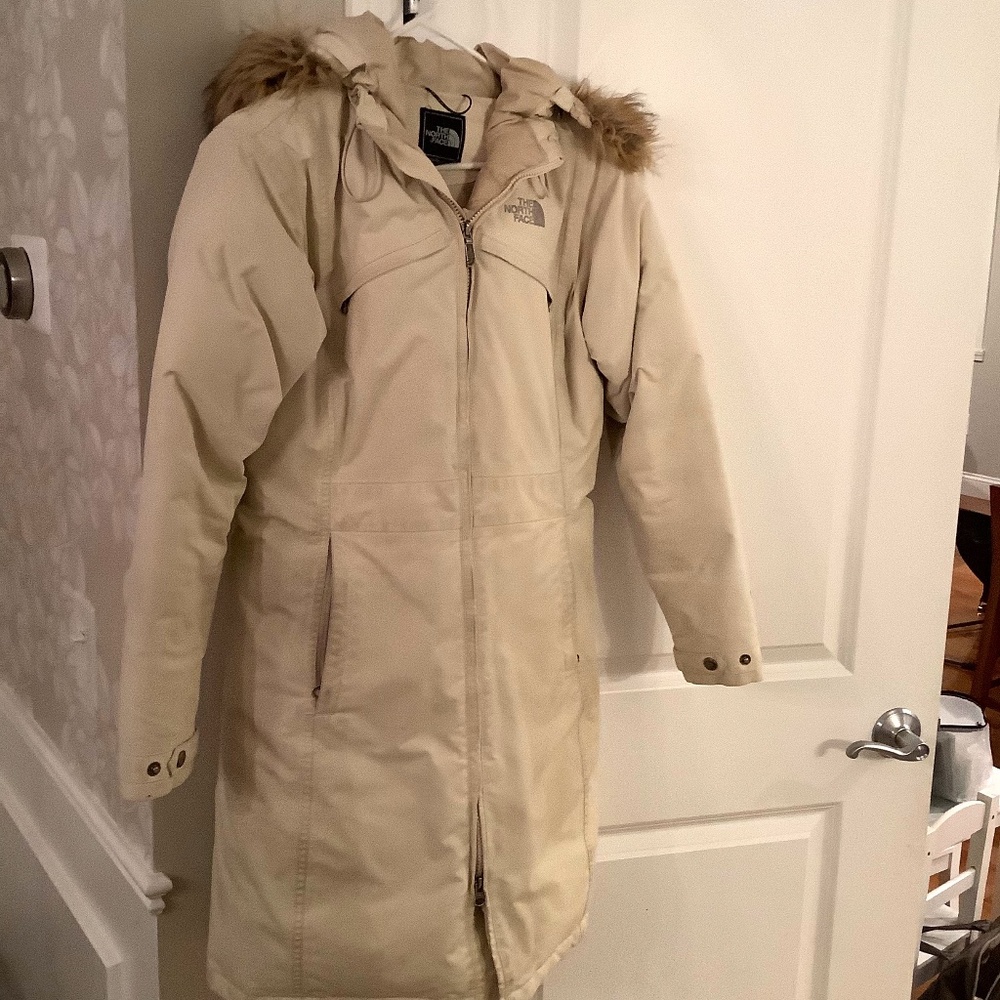 Women’s winter North Face jacket